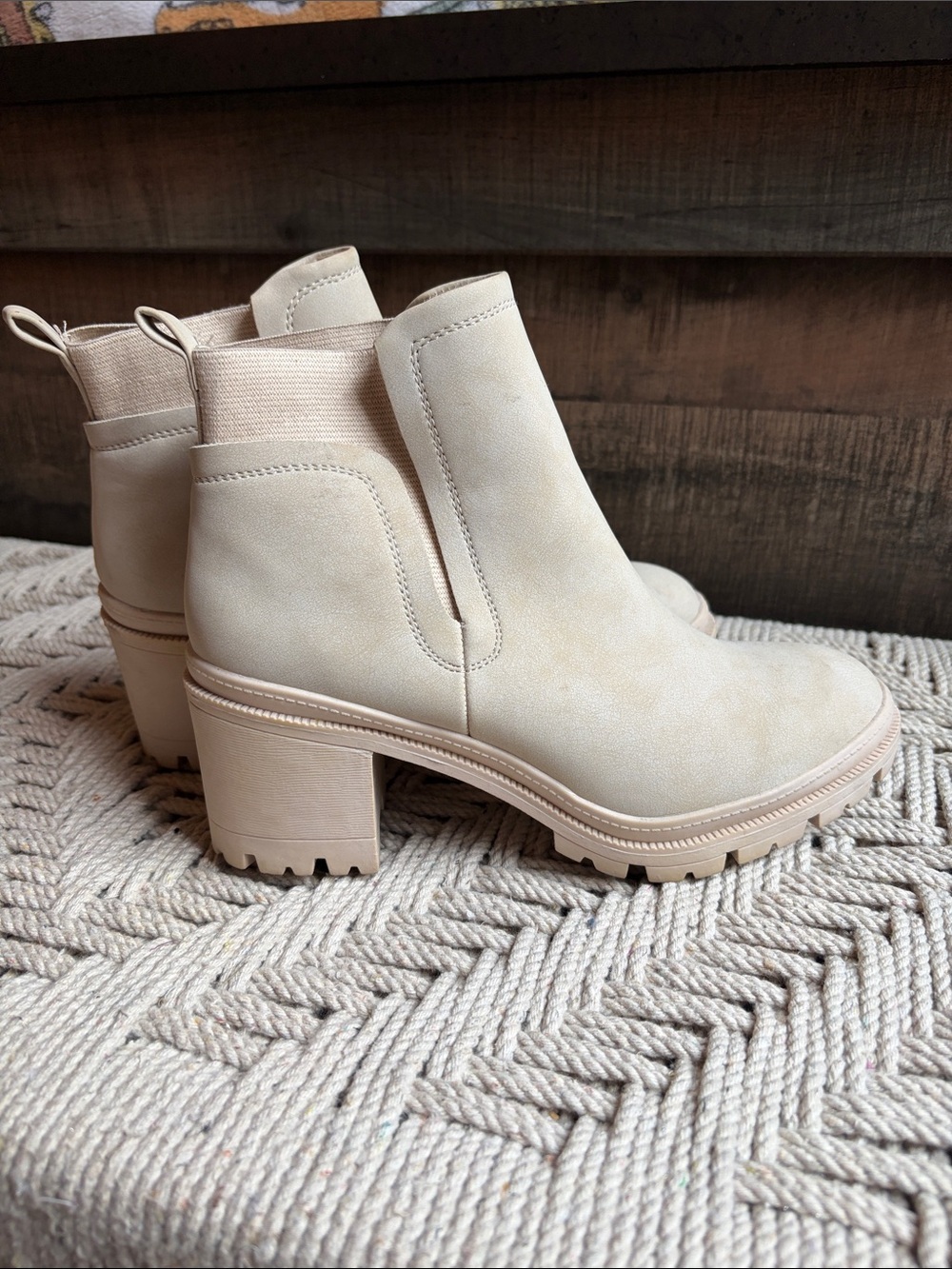 Jellypop Cream Chunky Heel Chelsea Booties